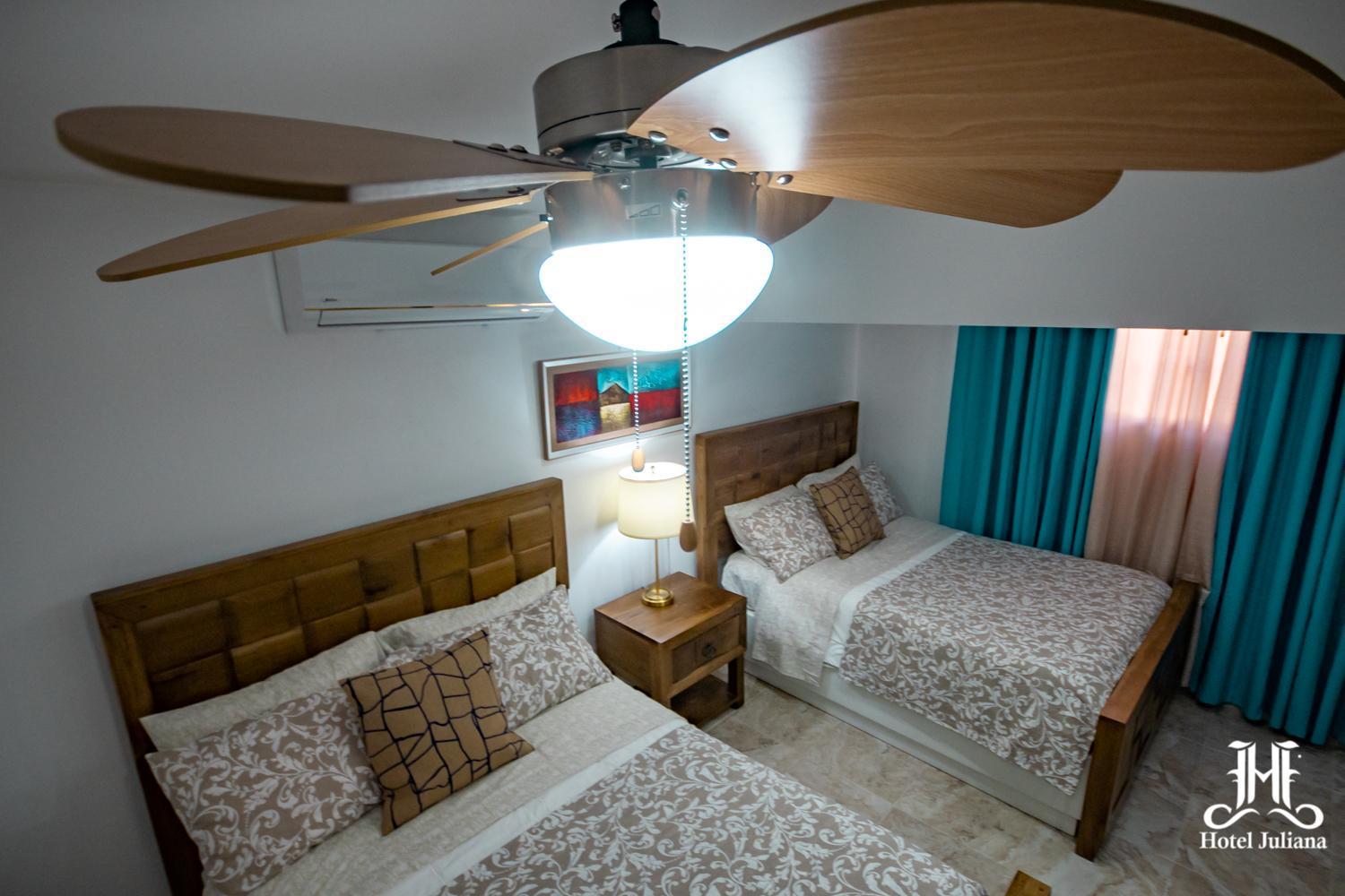 Hotel Juliana Нагуа Экстерьер фото